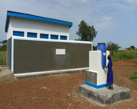 abola-latrine-after-and-handwashing-facility